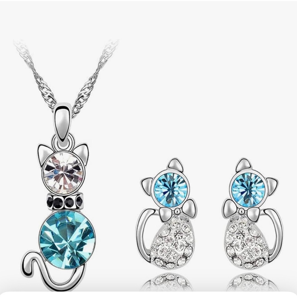 Adorable Cubic Zirconia Cat Earring and Necklace Set